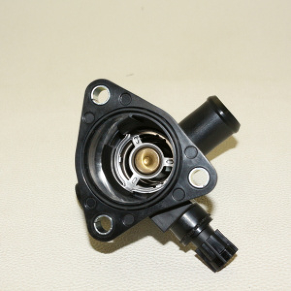 картинка Термостат WH-SC-82 c прокладкой от интернет-магазина "АВТОИМПЕРИЯ", 4580281457558